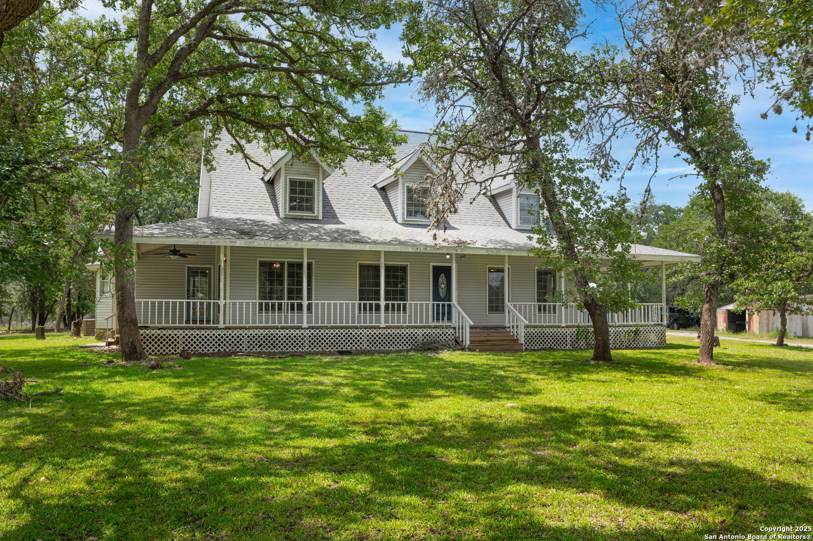 main property photo 2