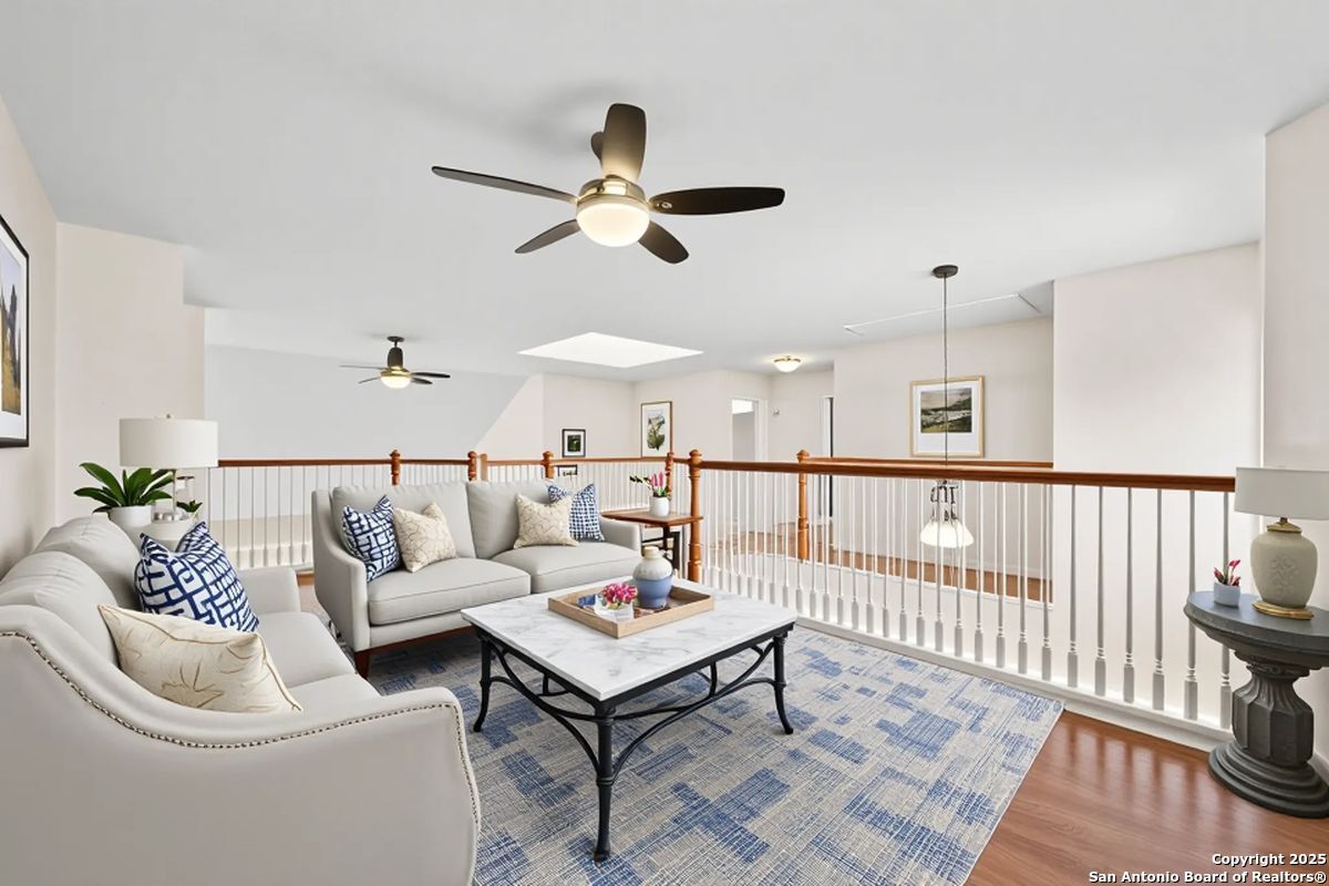 property viewer photo 22