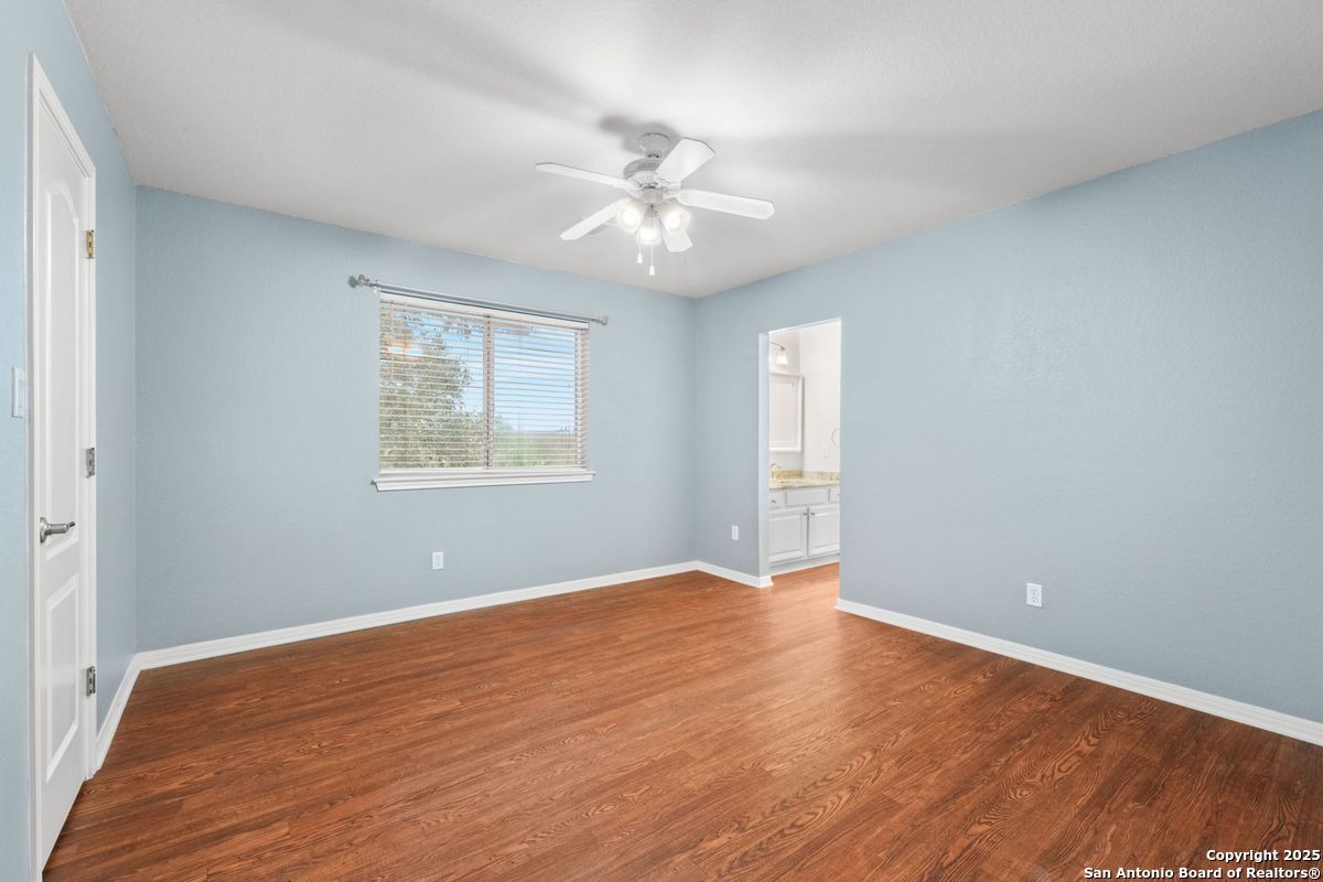 property viewer photo 26