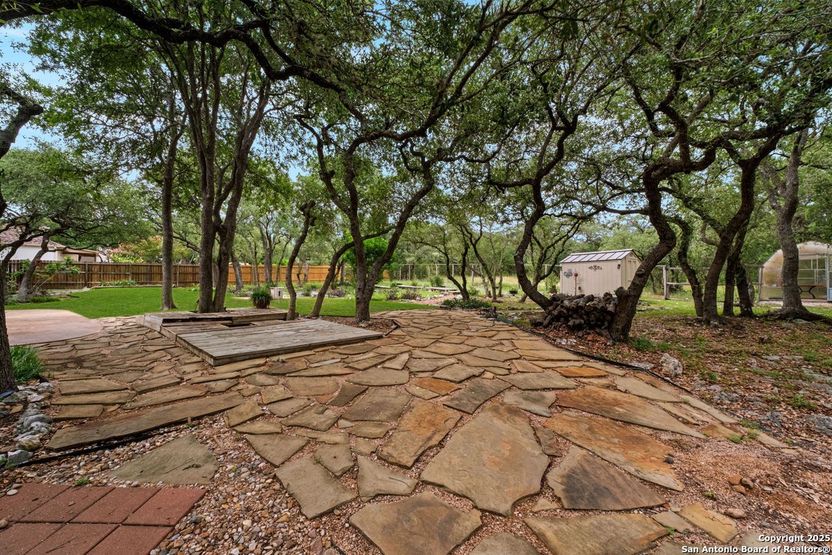property viewer photo 29