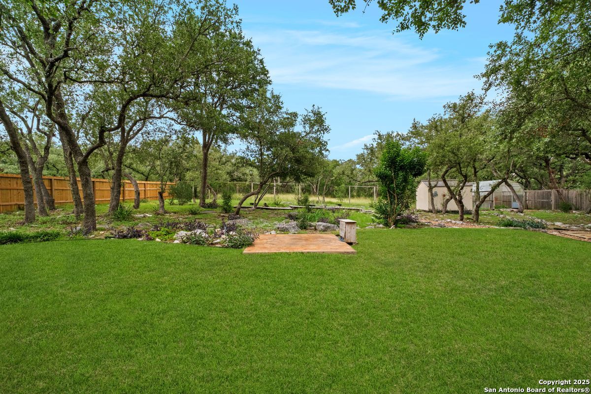 property viewer photo 32