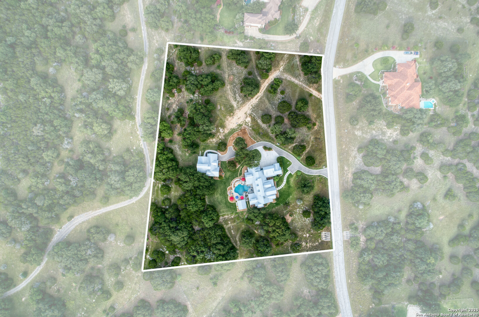 main property photo 7