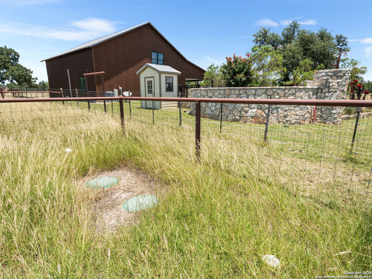 main property photo 48