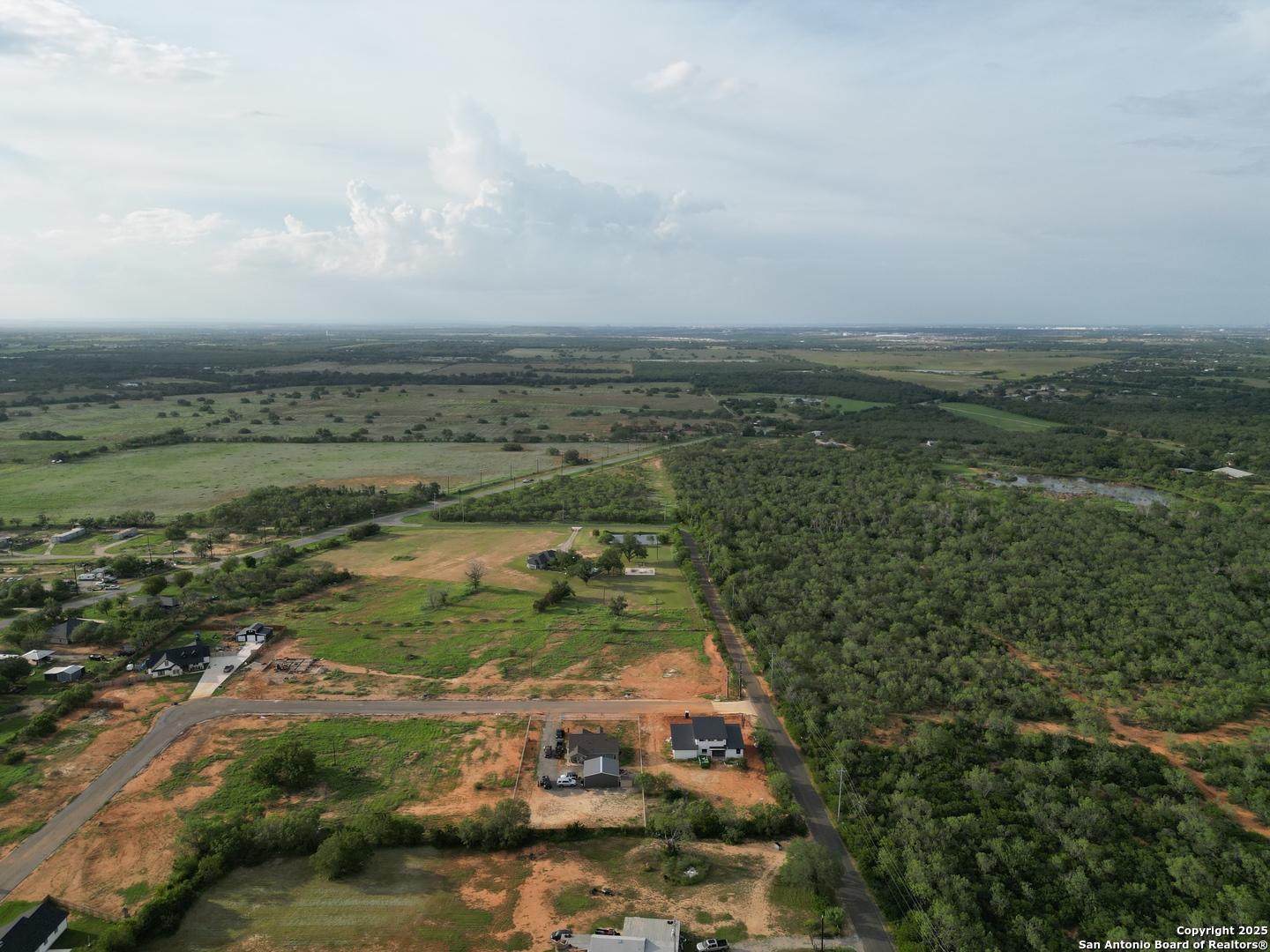 main property photo 45