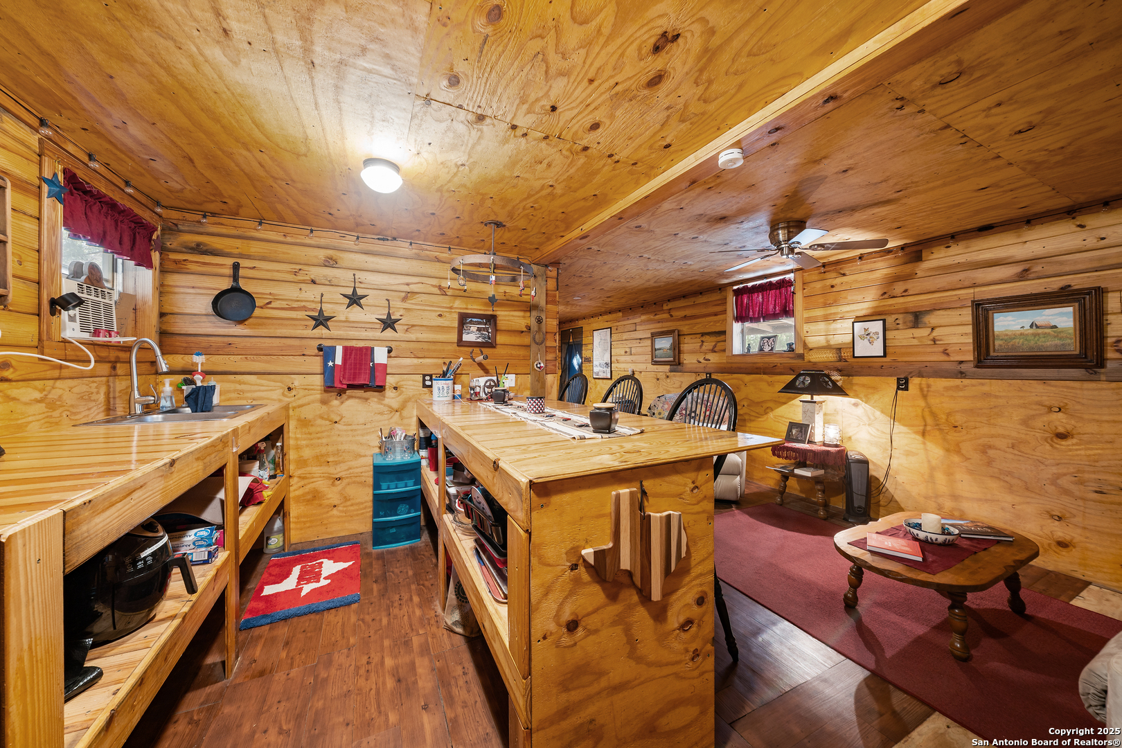 main property photo 16