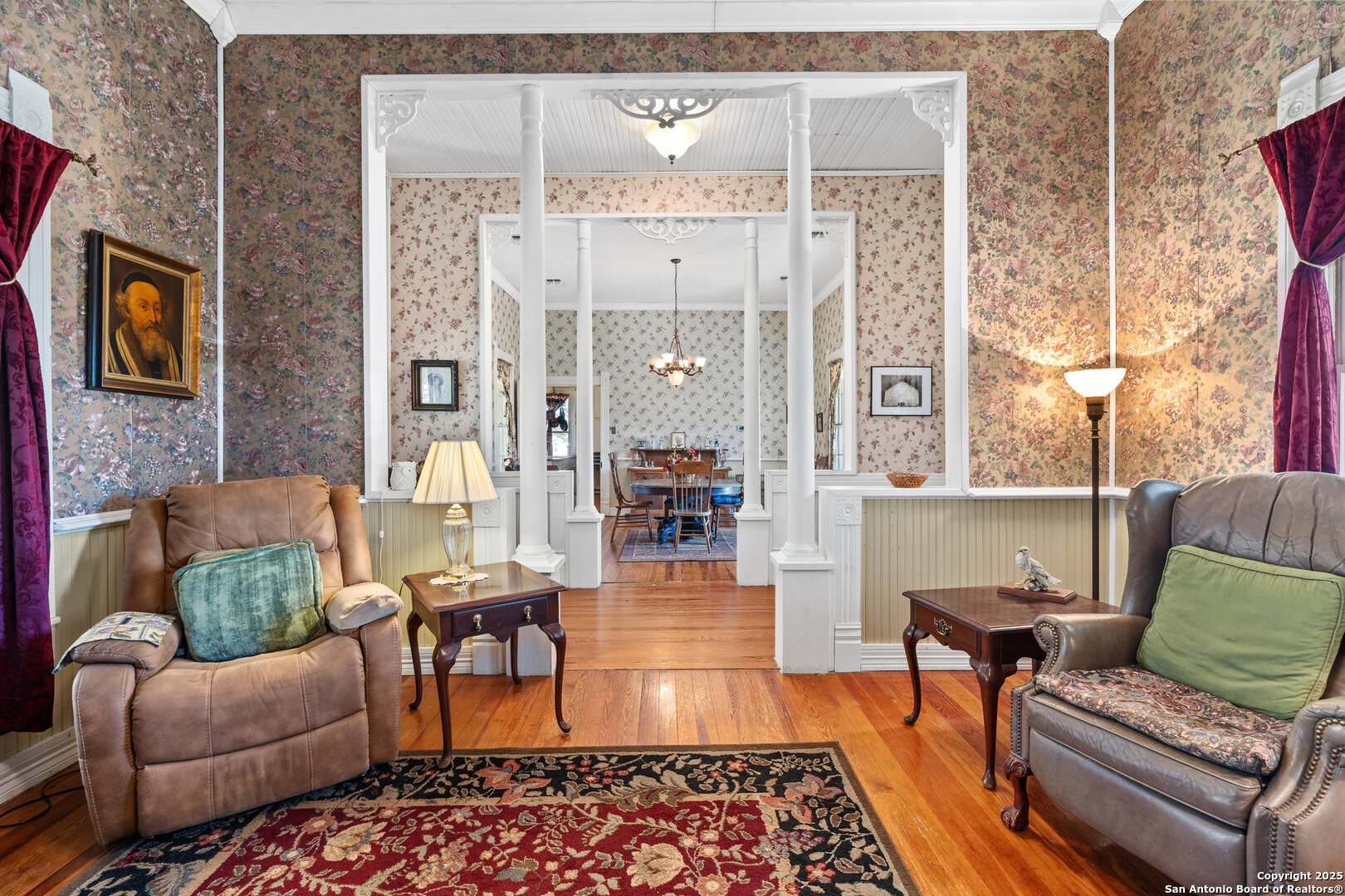 main property photo 28