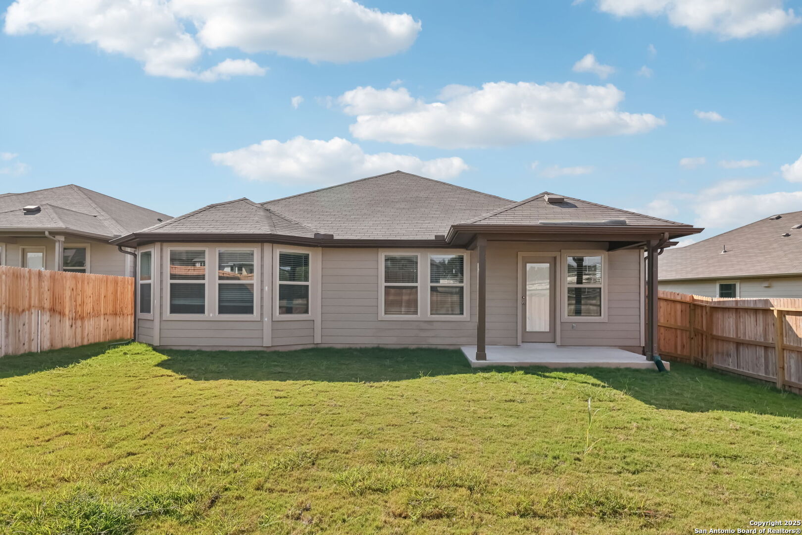 property viewer photo 37