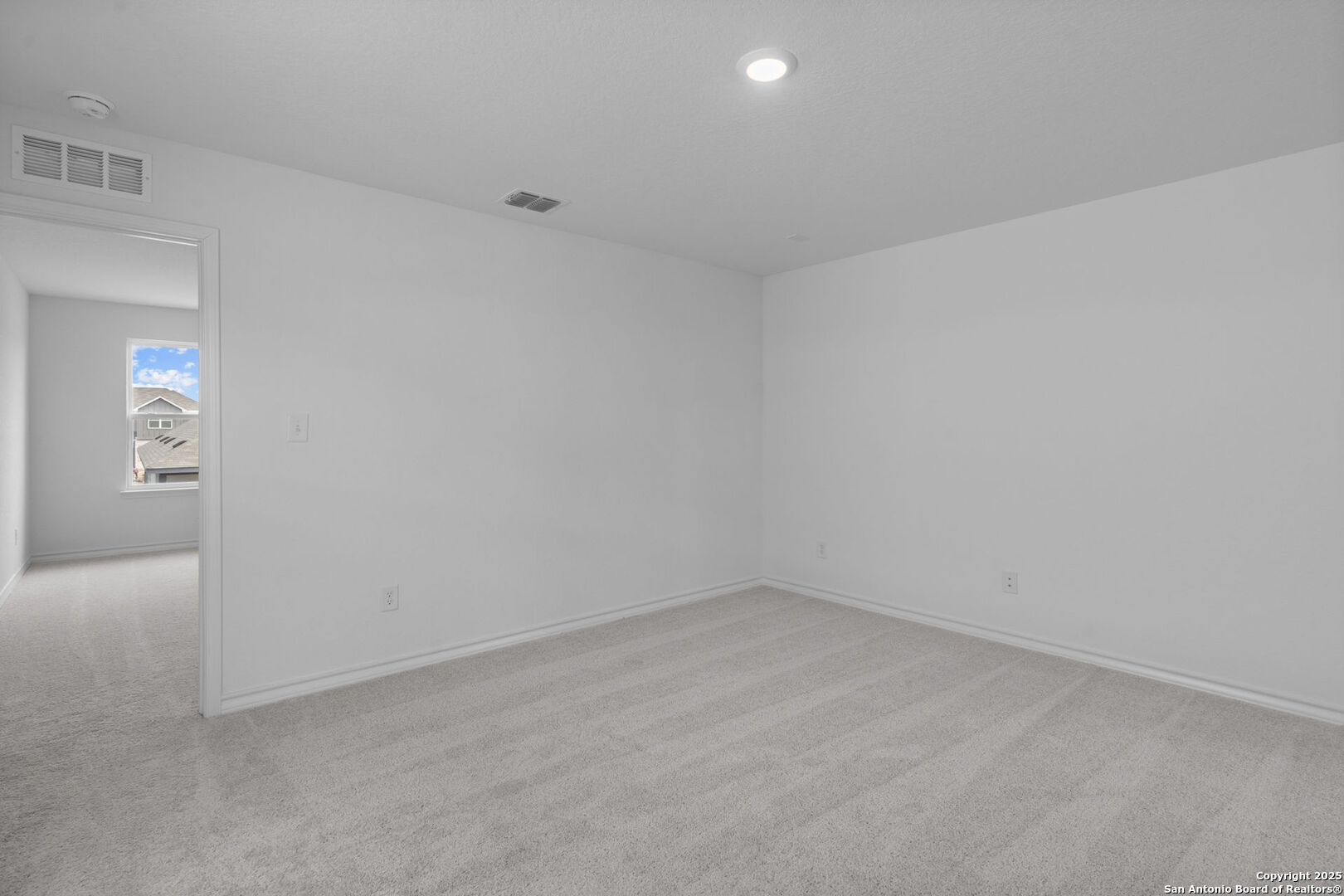 property viewer photo 11
