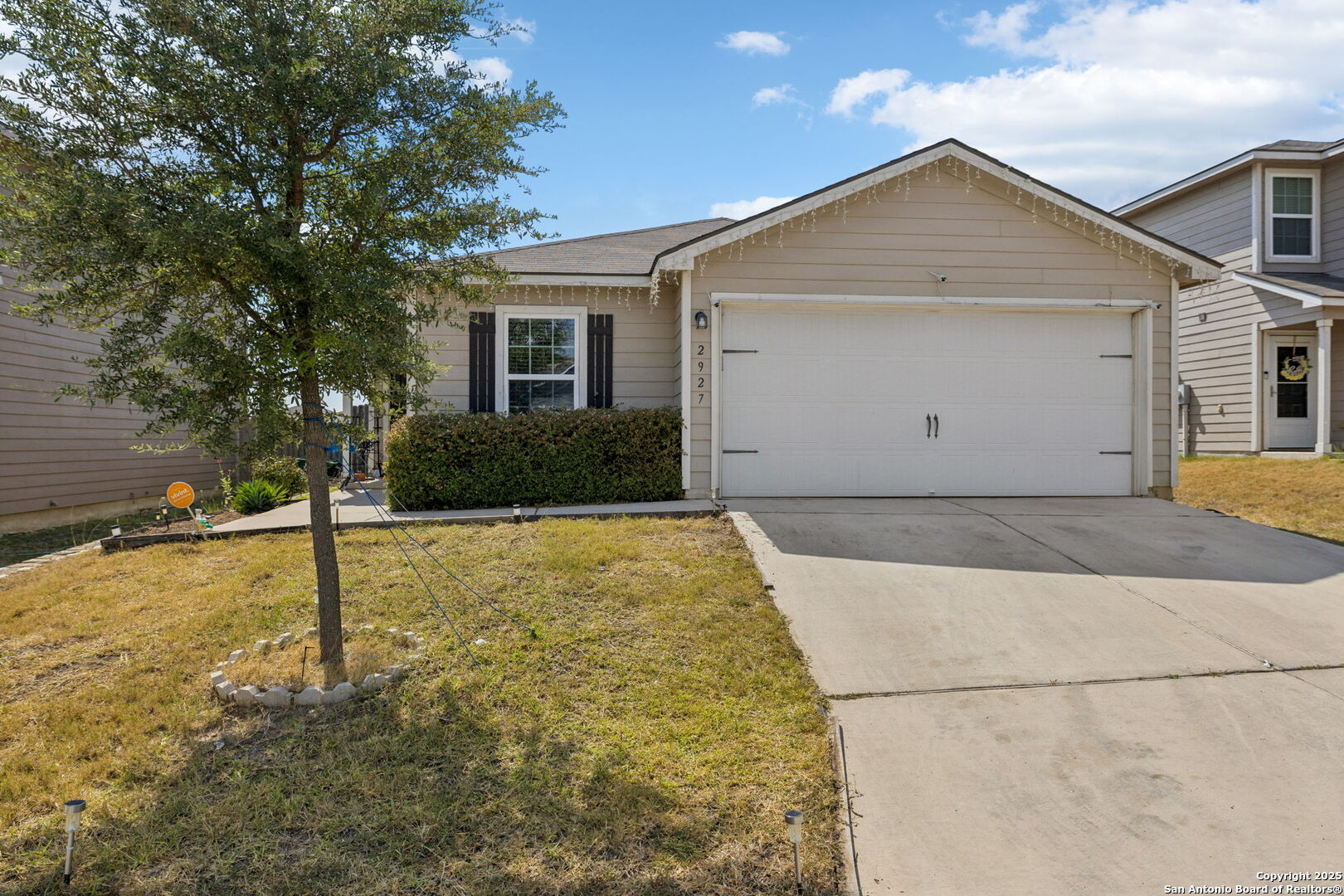 property viewer photo 1