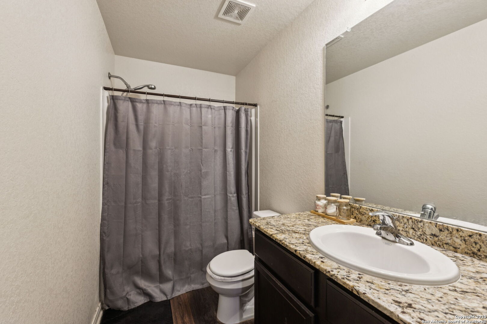 property viewer photo 19