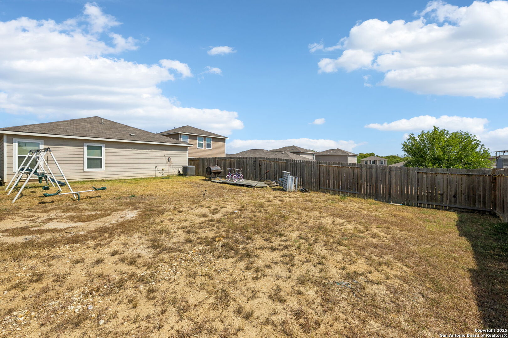 property viewer photo 30