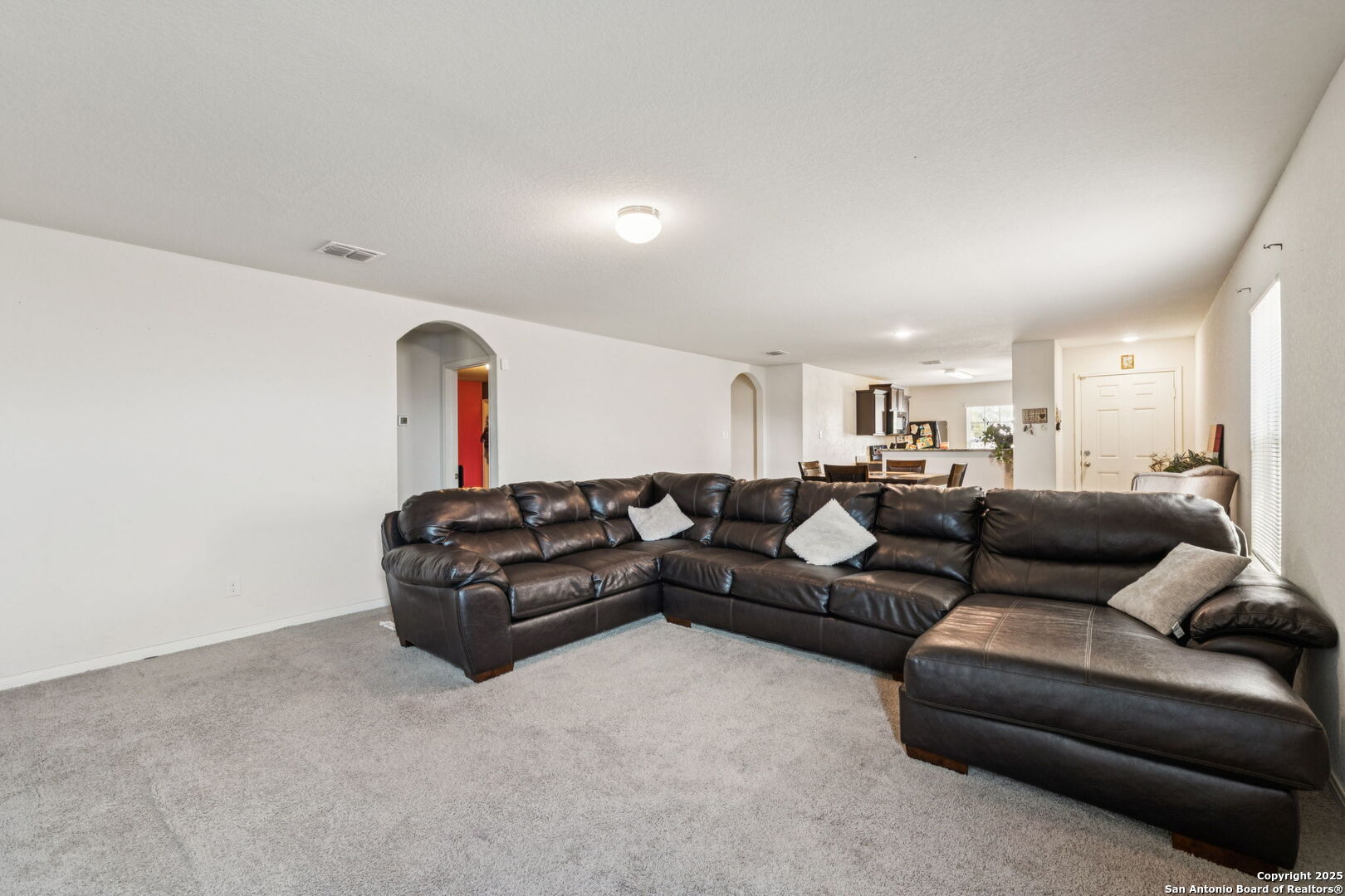 property viewer photo 5