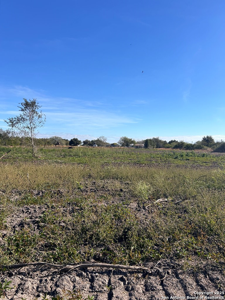 main property photo 15