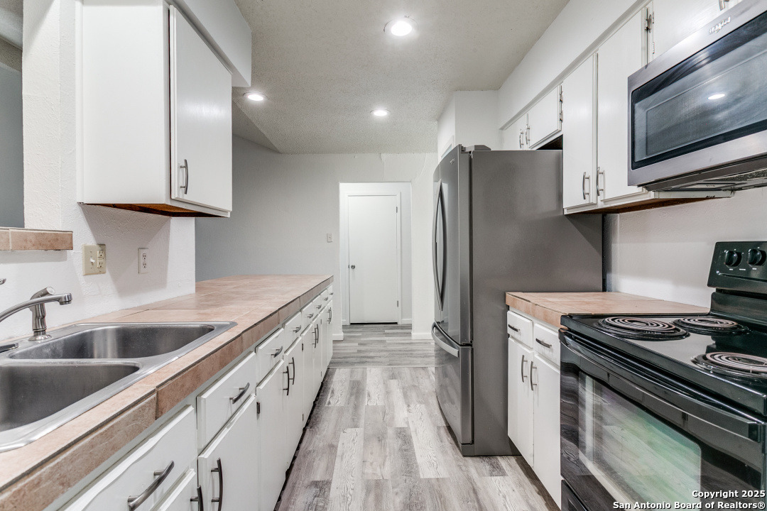 property viewer photo 11
