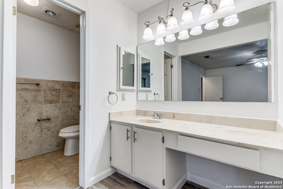 property viewer photo 17