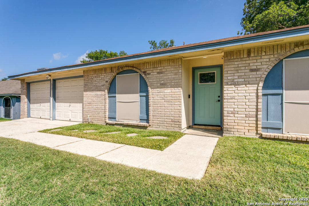 property viewer photo 3