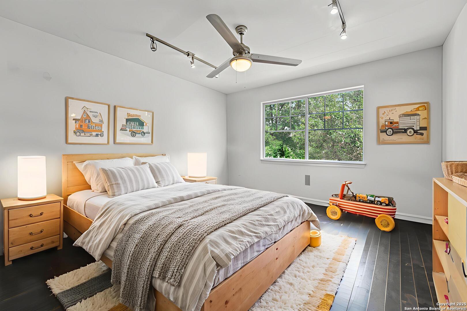 main property photo 21