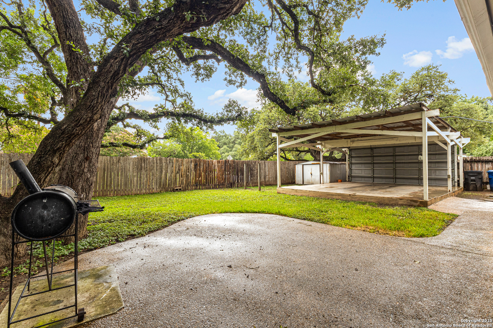 main property photo 21