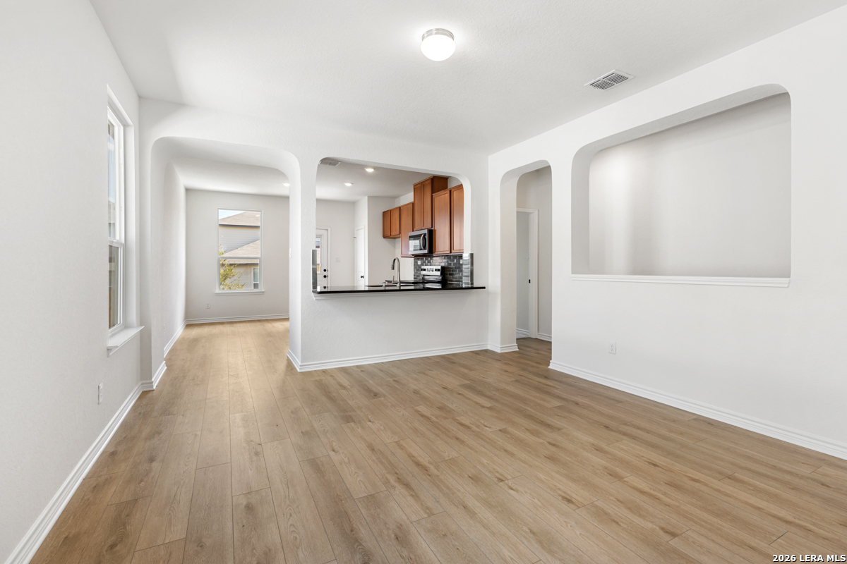 property viewer photo 11