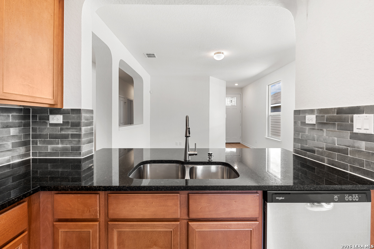 property viewer photo 16