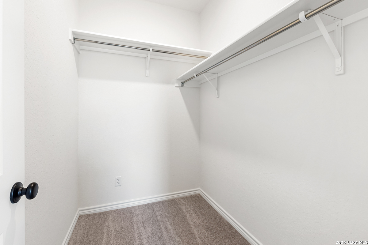property viewer photo 20