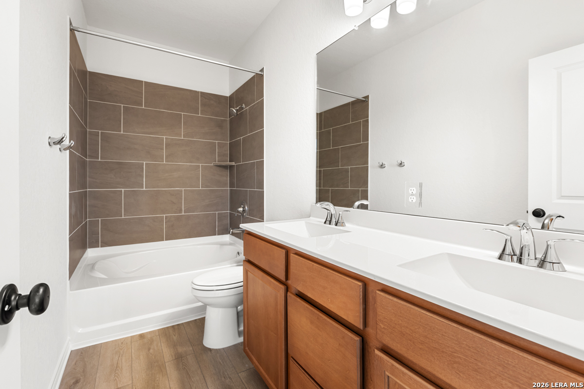 property viewer photo 21
