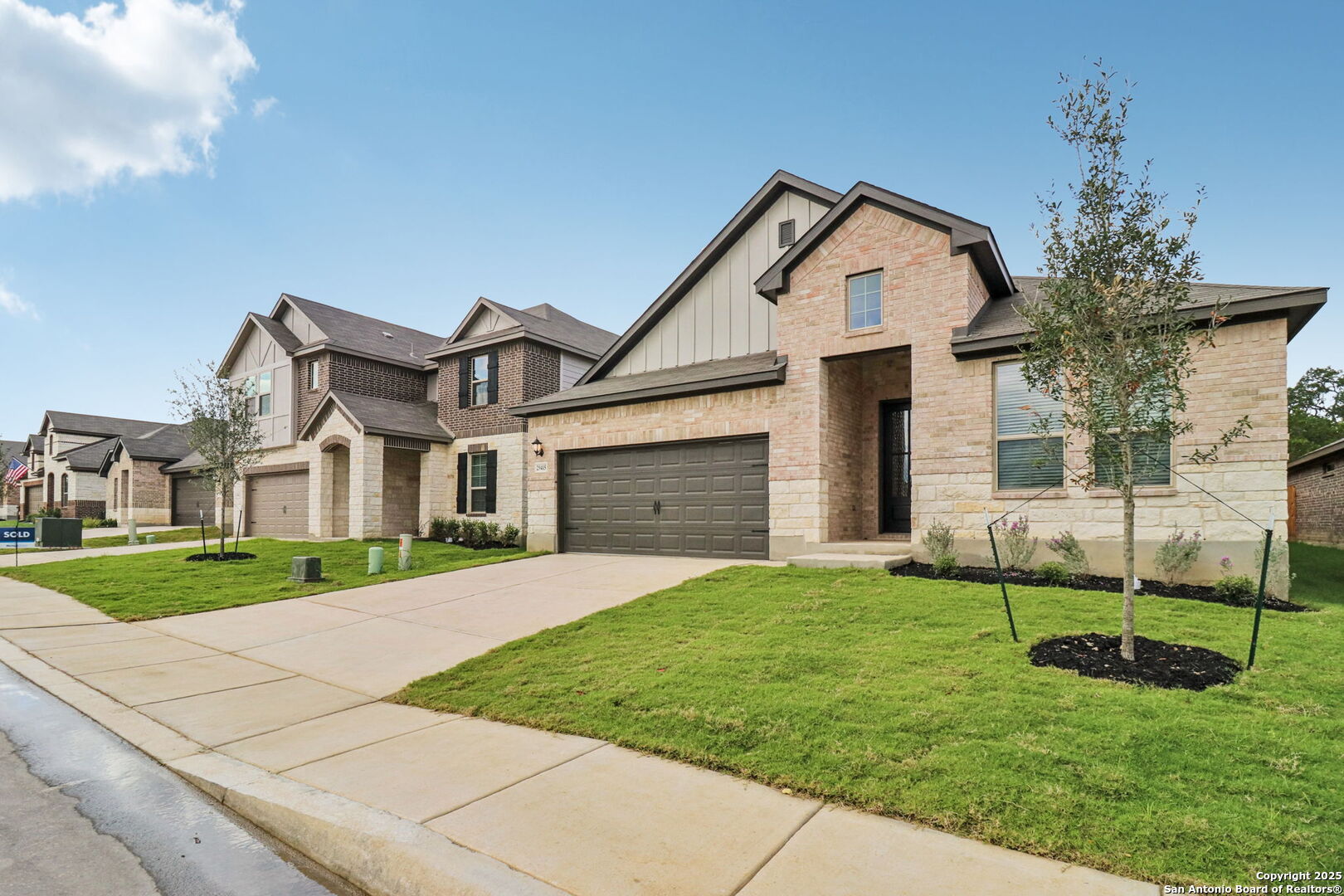property viewer photo 4