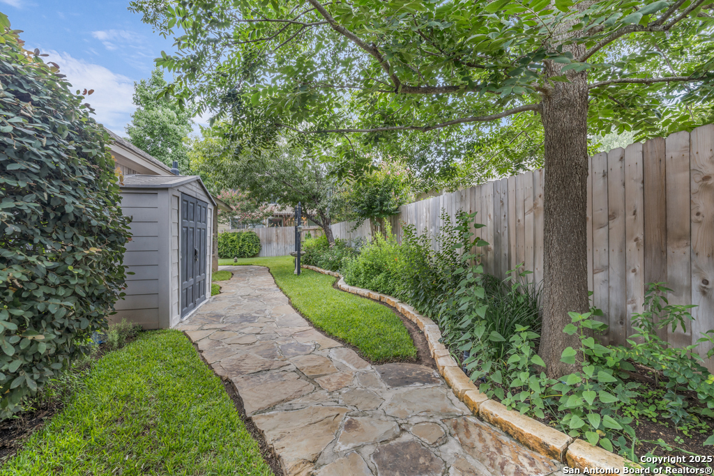 main property photo 36