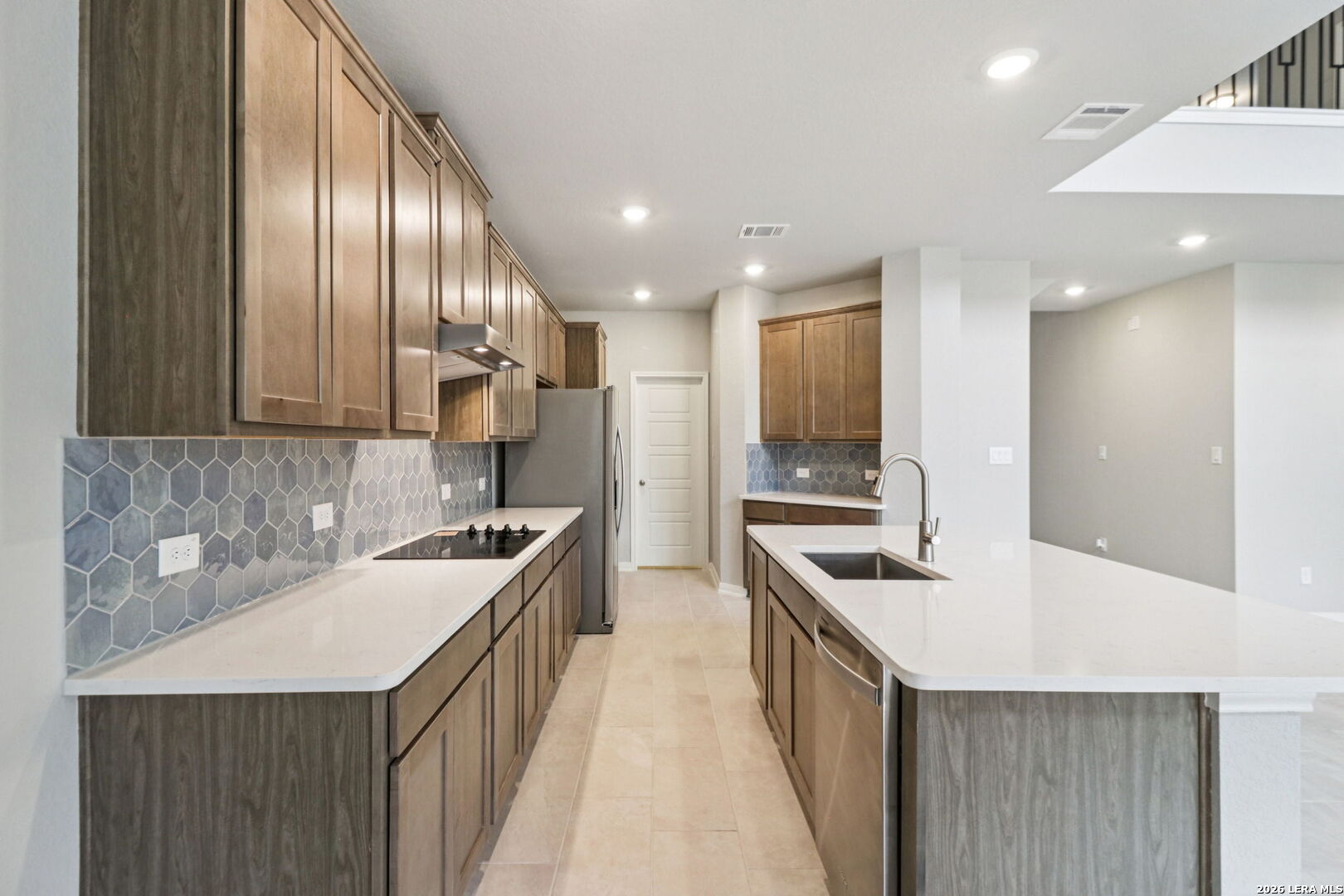 property viewer photo 17