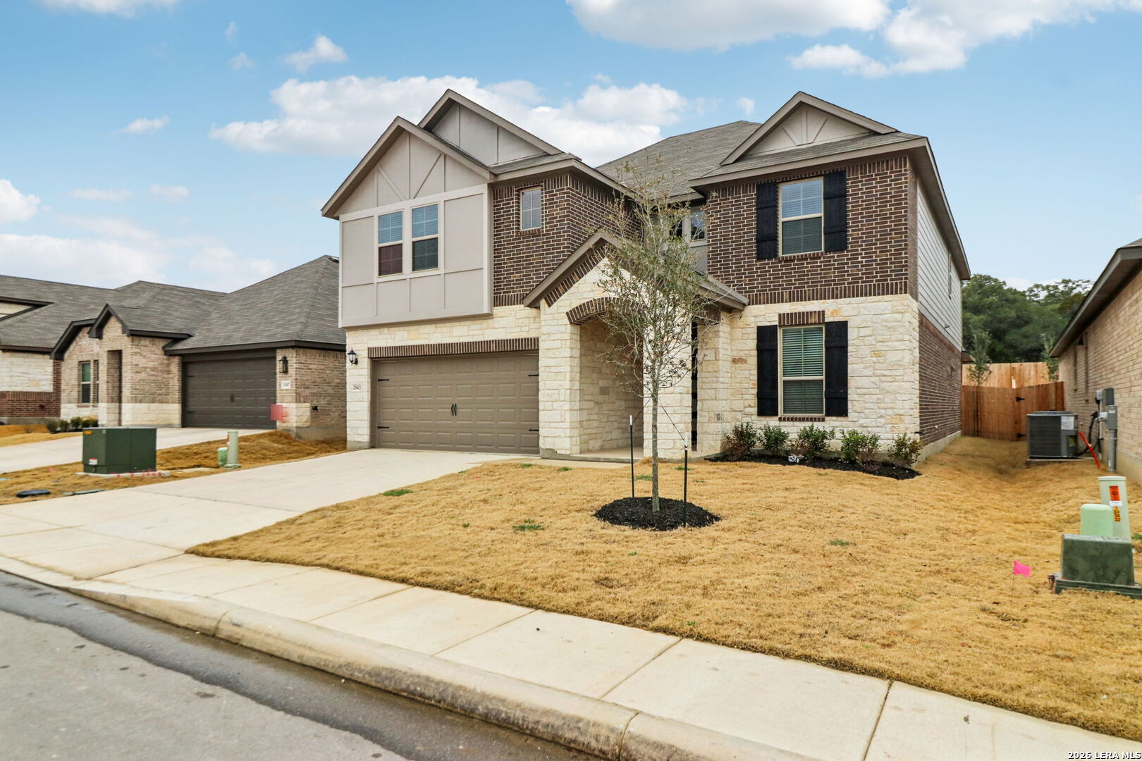 property viewer photo 2