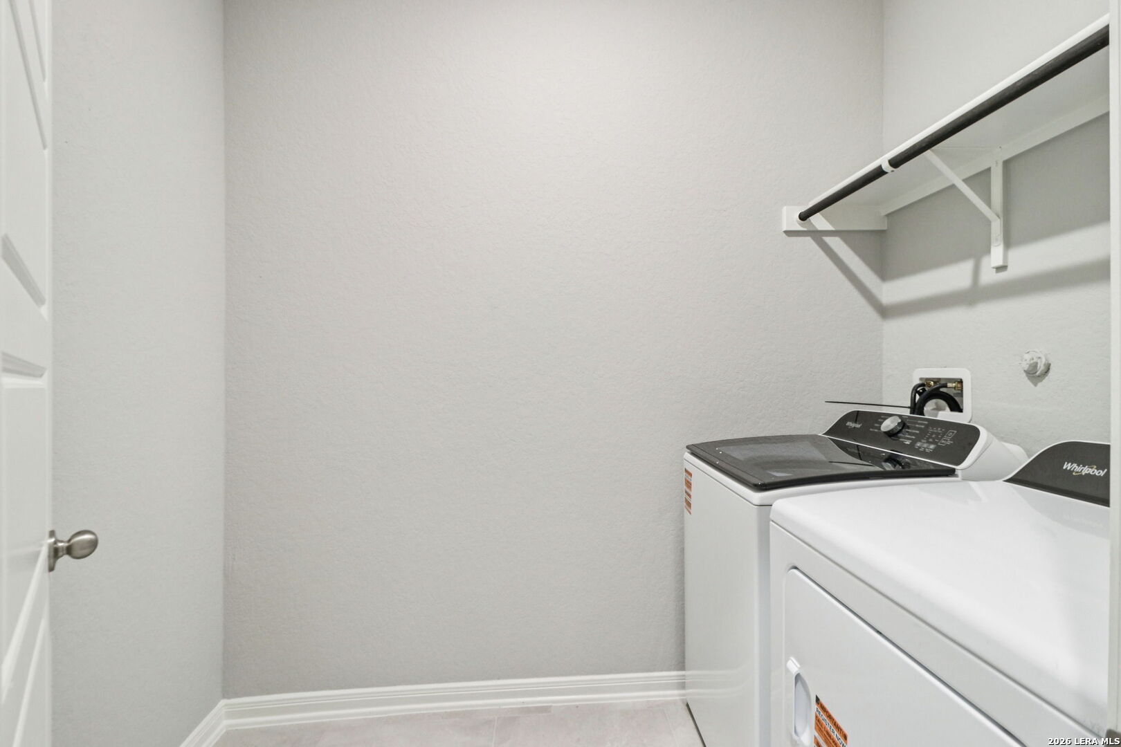 property viewer photo 20