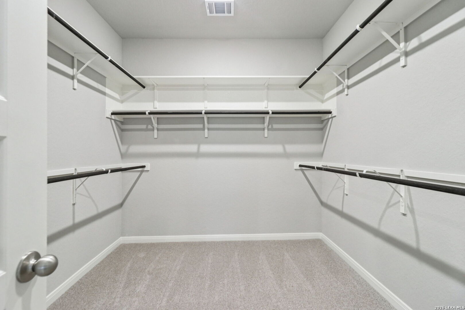 property viewer photo 28
