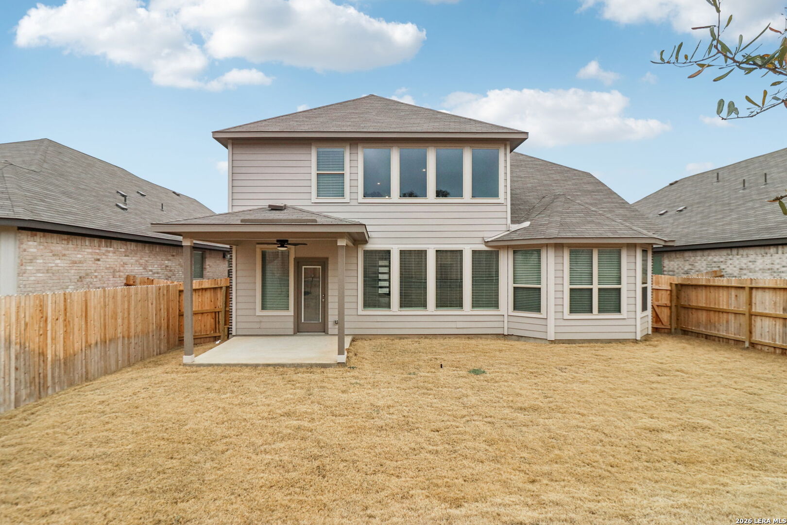 property viewer photo 44