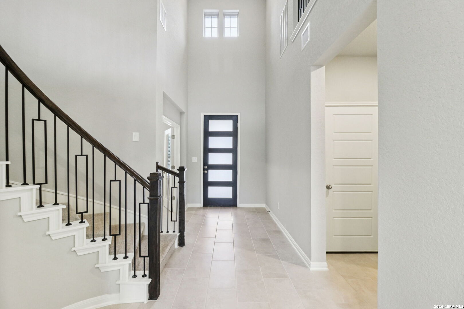 property viewer photo 5