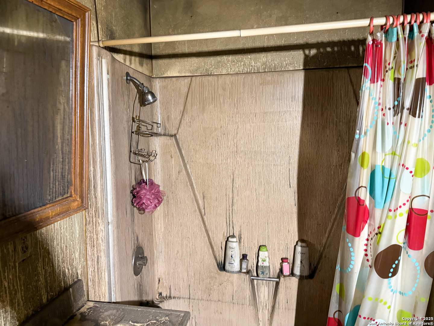 property viewer photo 12