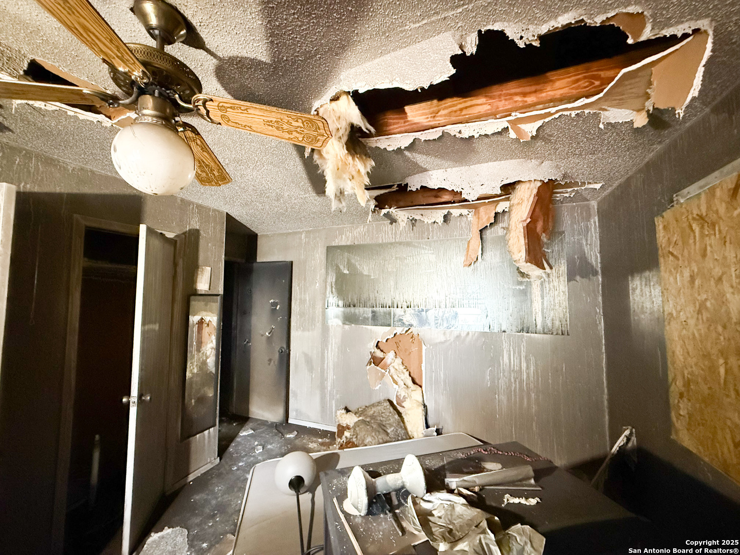 property viewer photo 14