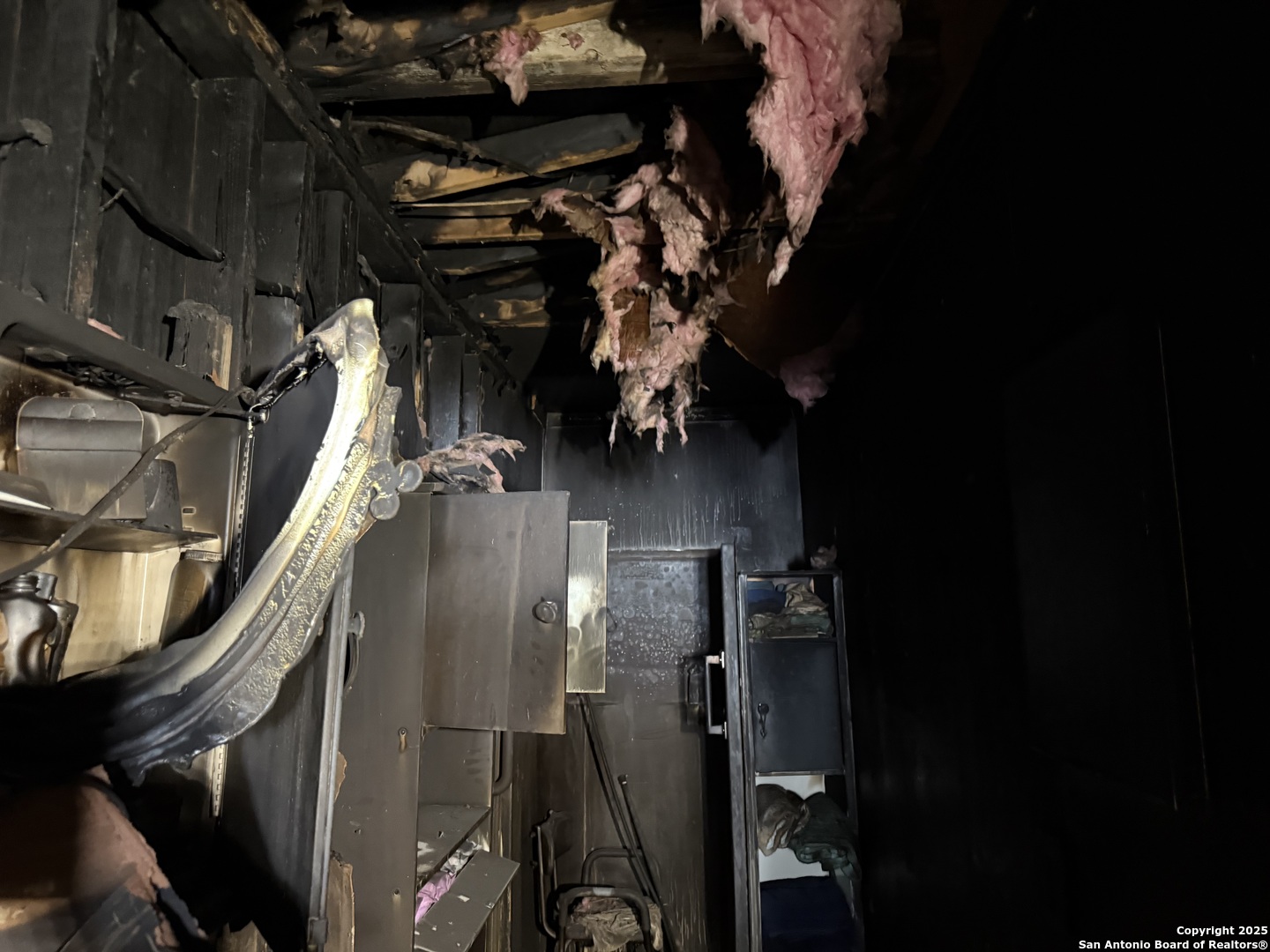 property viewer photo 8