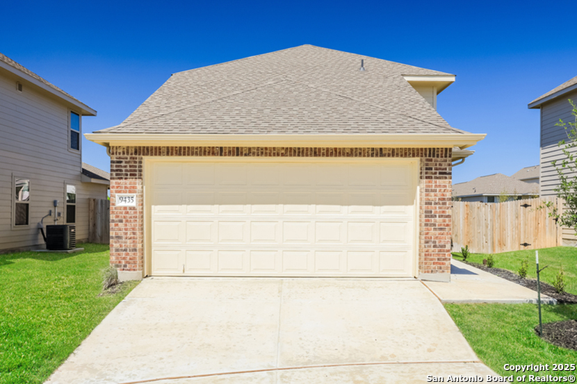 property viewer photo 1