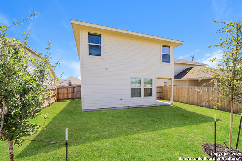 property viewer photo 3