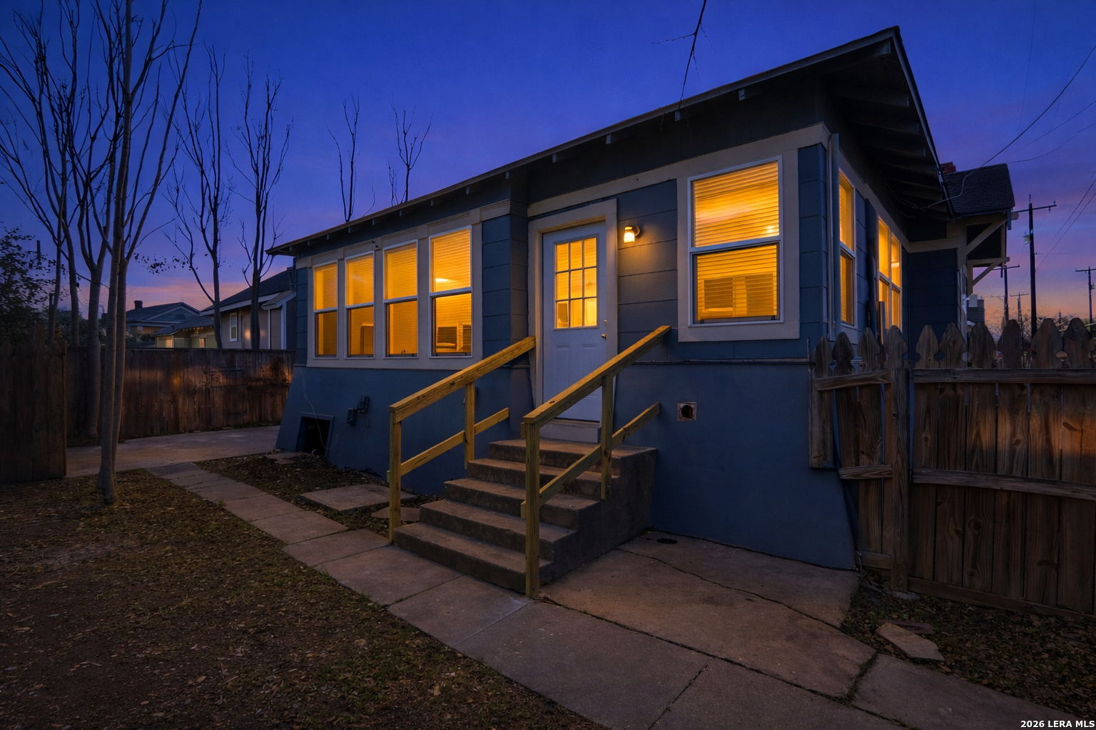 main property photo 23