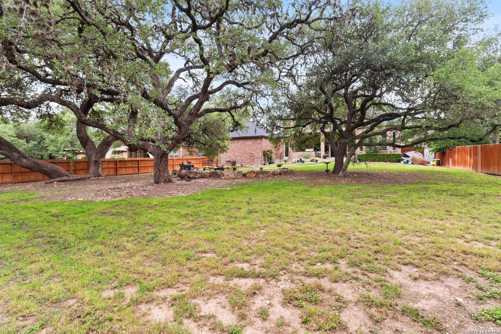 main property photo 50