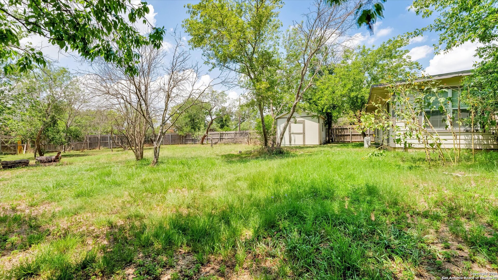 property viewer photo 37