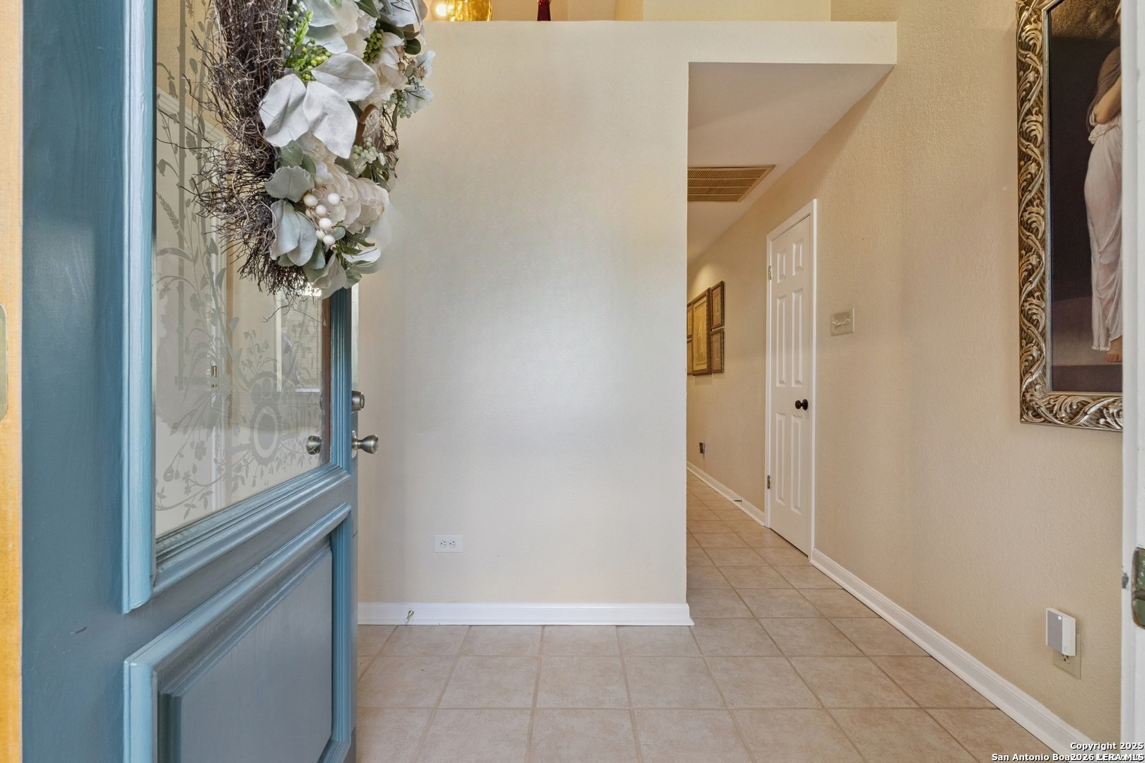 property viewer photo 1