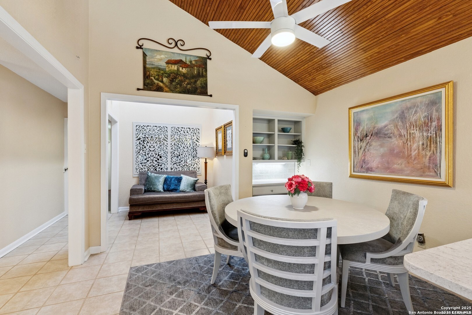 property viewer photo 11