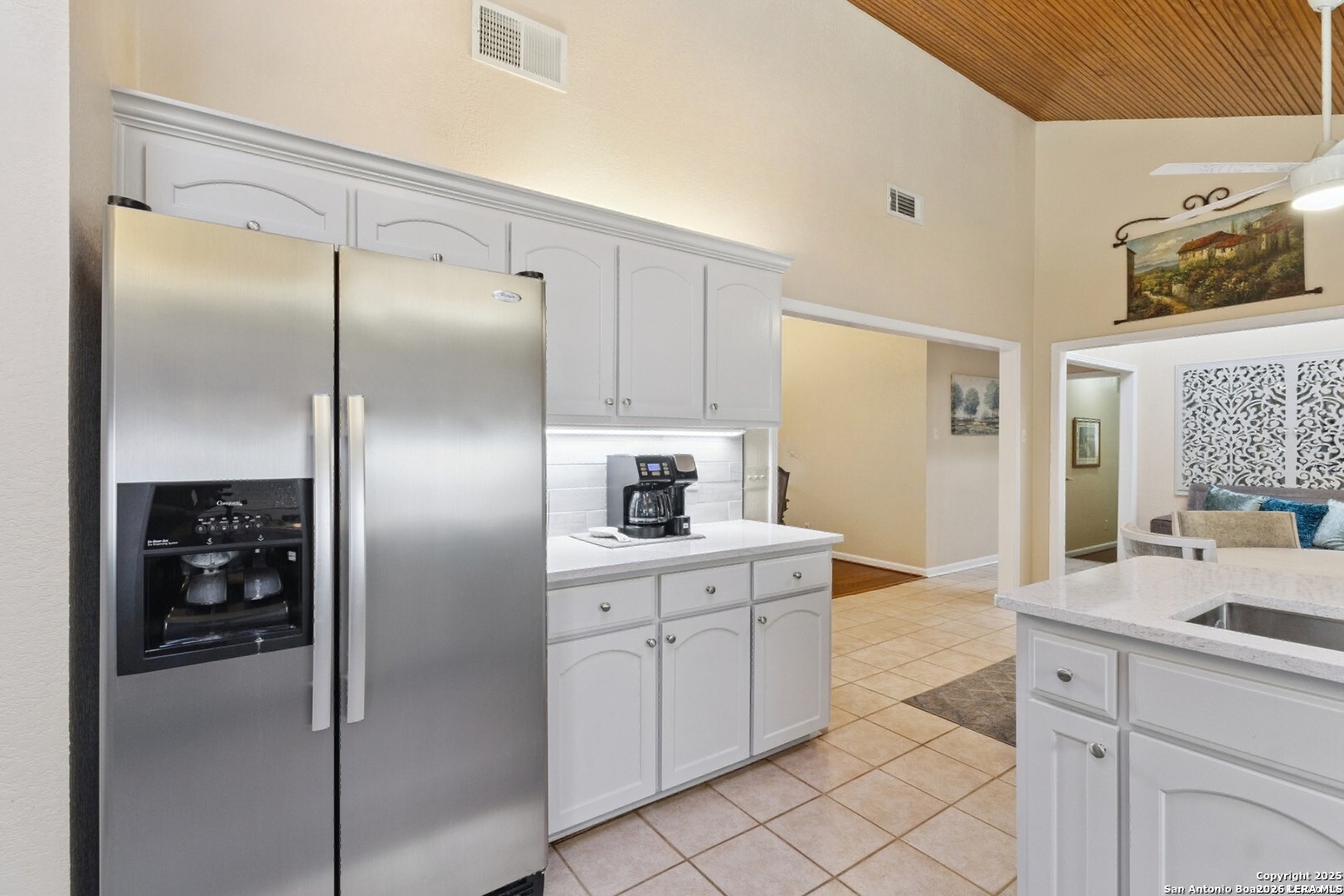 property viewer photo 12