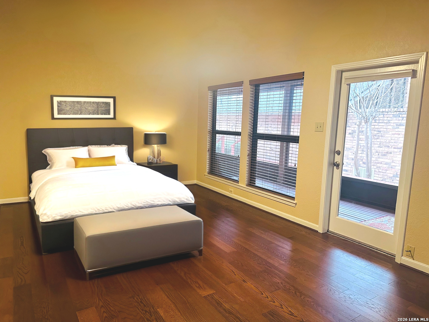 property viewer photo 14