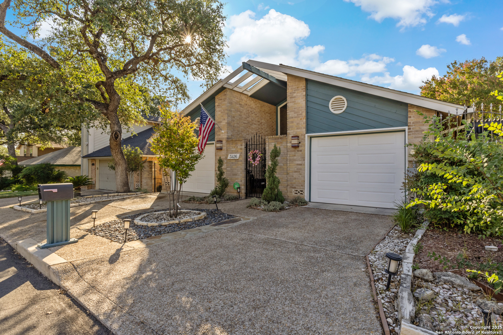 property viewer photo 29