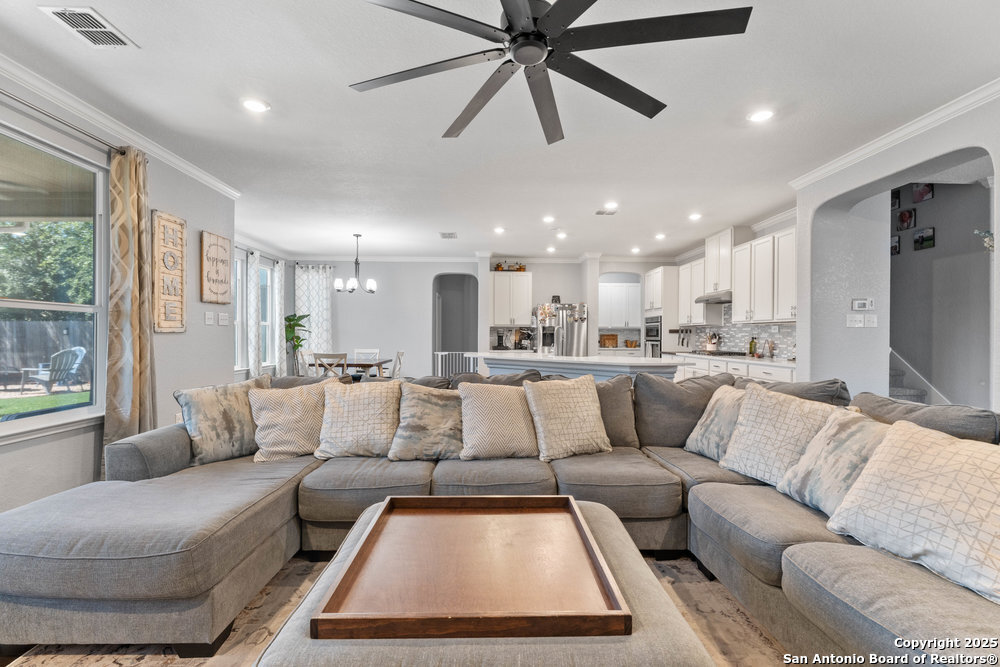 property viewer photo 10