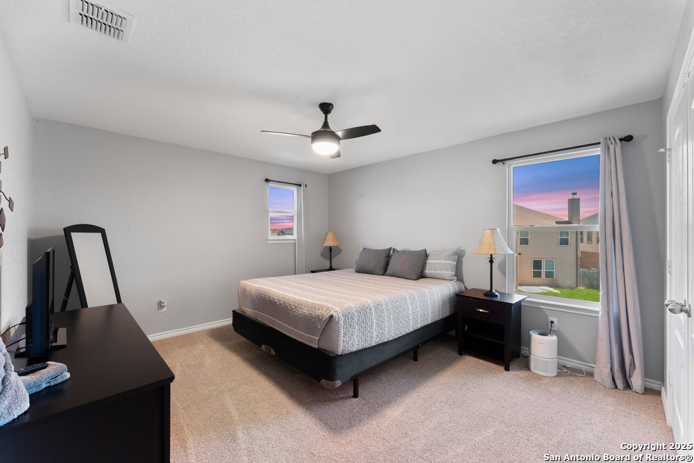 property viewer photo 34