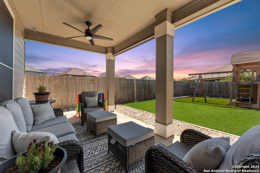 property viewer photo 42